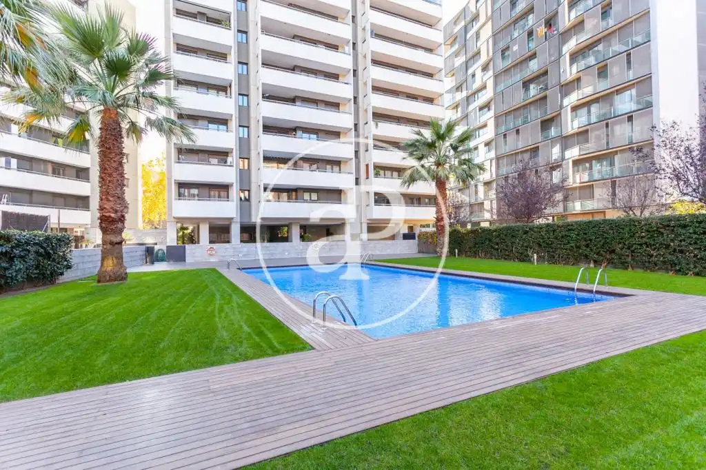 Pis de lloguer a bac de roda, Provençals del Poblenou