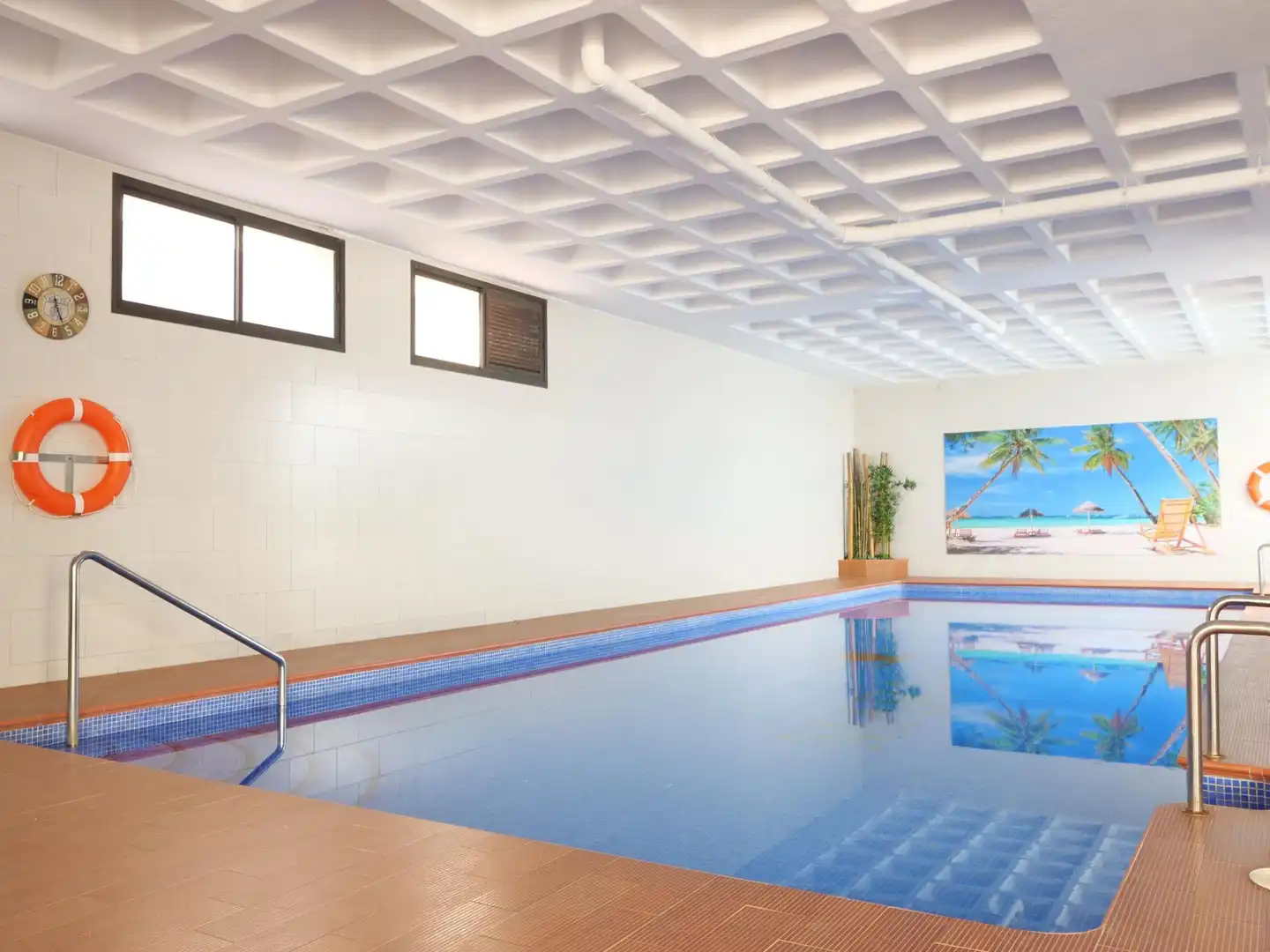 Piscina de Apartamento en venta en Guardamar del Segura con Aire acondicionado, Jardín privado y Terraza