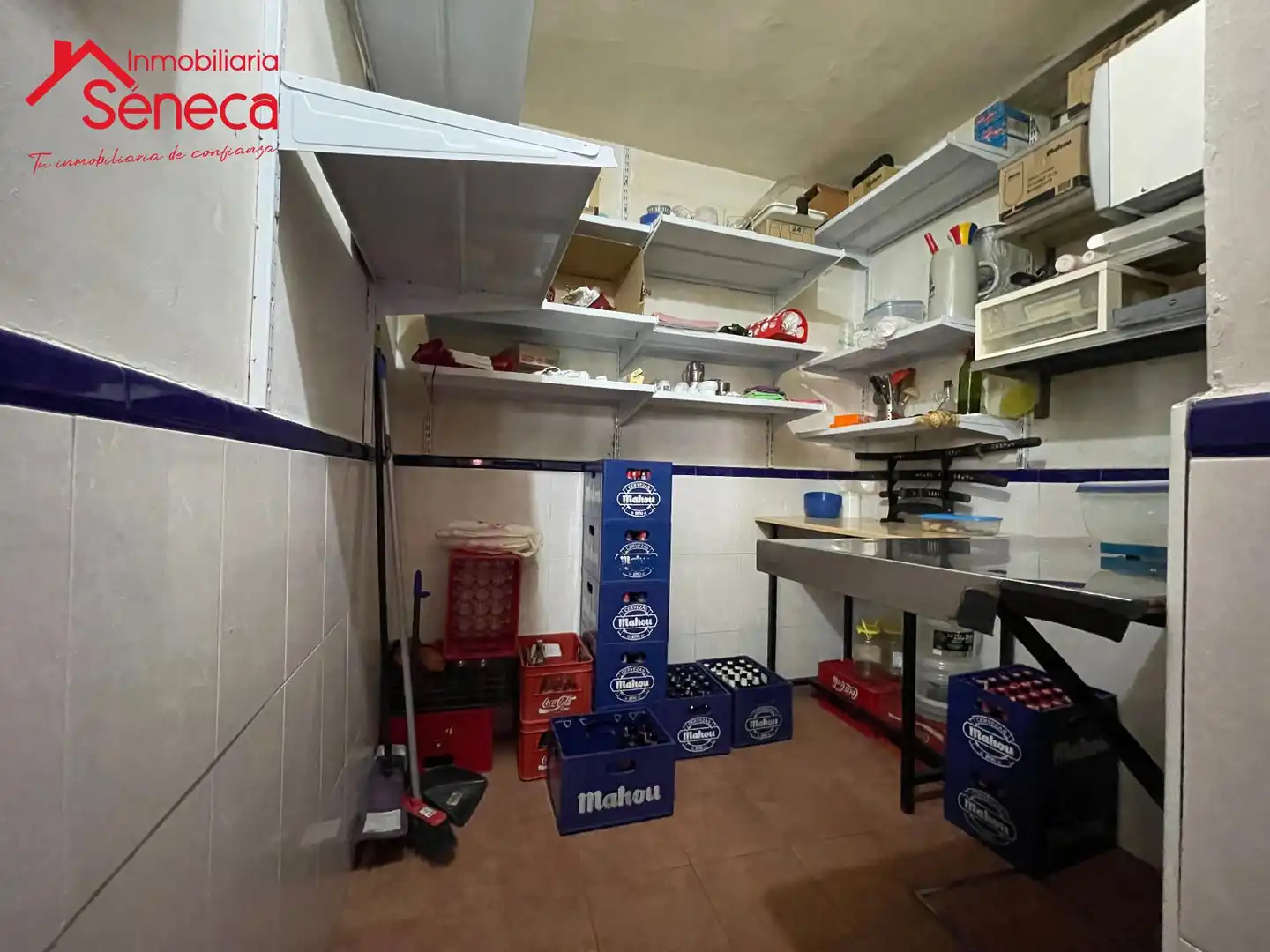 Cocina de Local en venta en Córdoba con Aire acondicionado