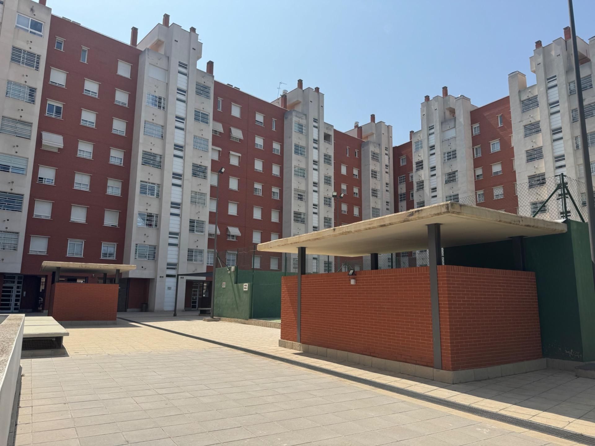 Vista exterior de Pis en venda en  Murcia Capital amb Aire condicionat, Jardí privat i Terrassa