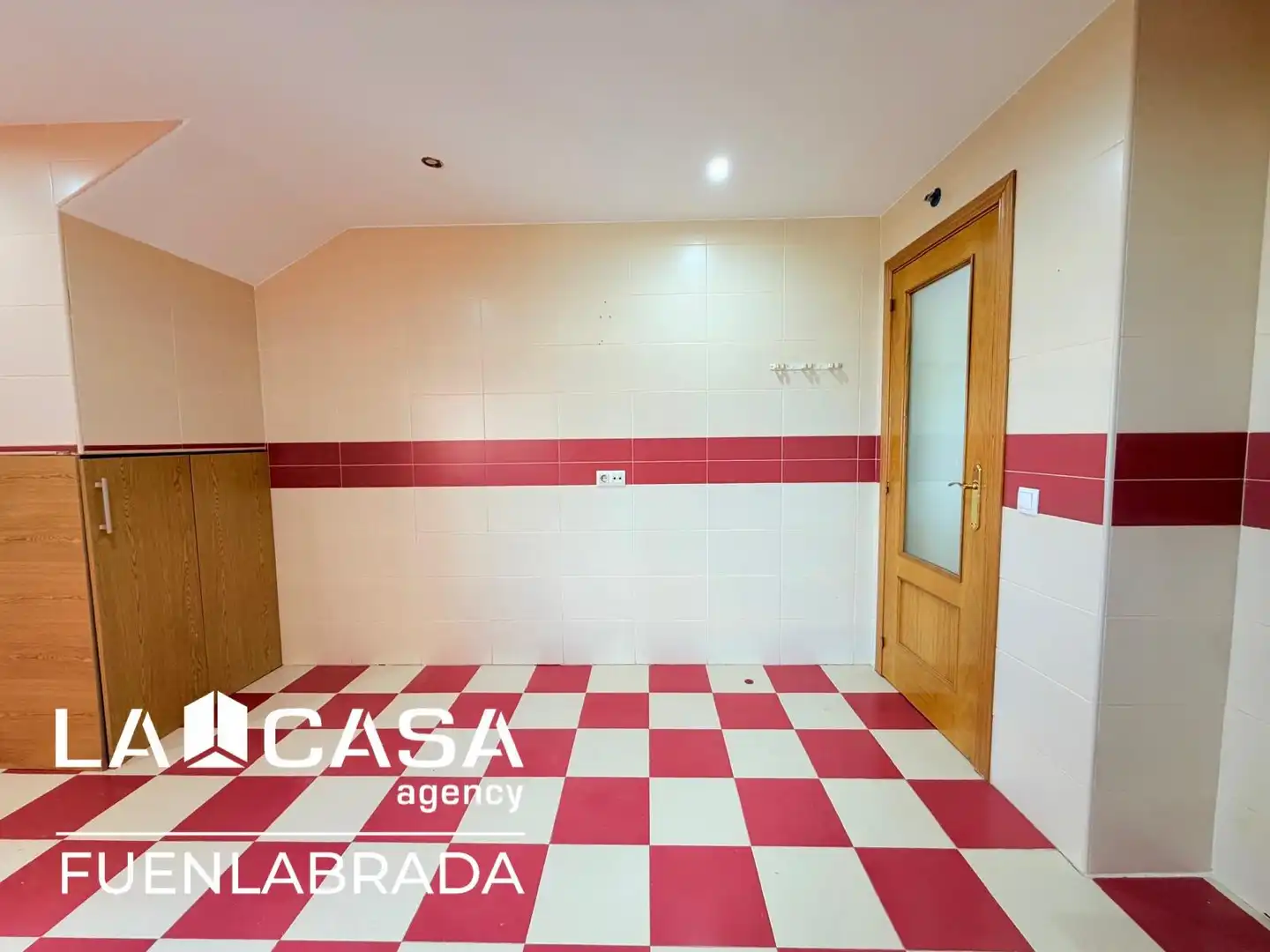 Duplexes for sale in El Viso de San Juan  with Heating, Swimming Pool and Balcony