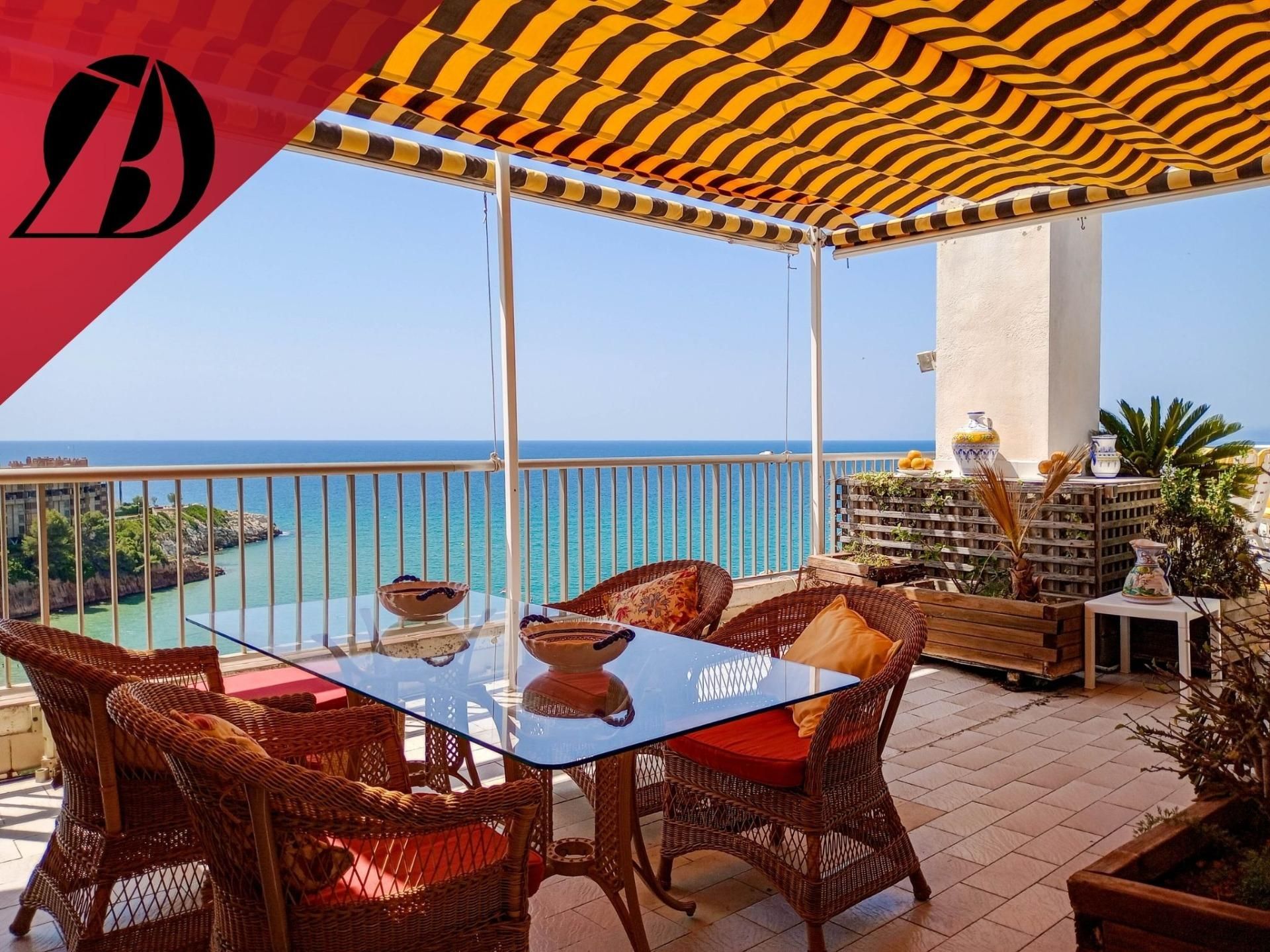 Terrassa de Àtic en venda en Salou amb Terrassa, Alarma i Piscina comunitària