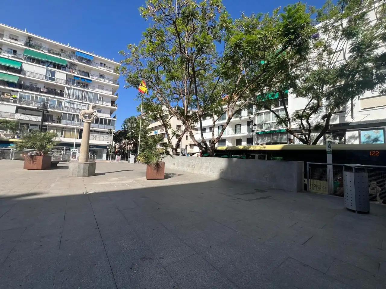 Exterior view of Office for rent in Fuengirola  with Air Conditioner