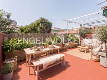 Reihenhaus mit Balkon zum Verkauf in Horta - Guinardó