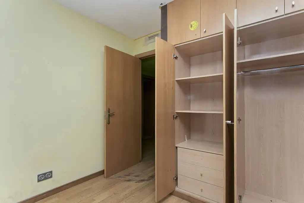Habitación de Casa o chalet en venta en Cornellà de Llobregat con Aire acondicionado
