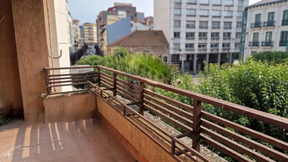 Piso con terraza en venta en MENENDEZ PELAYO, imagen 25