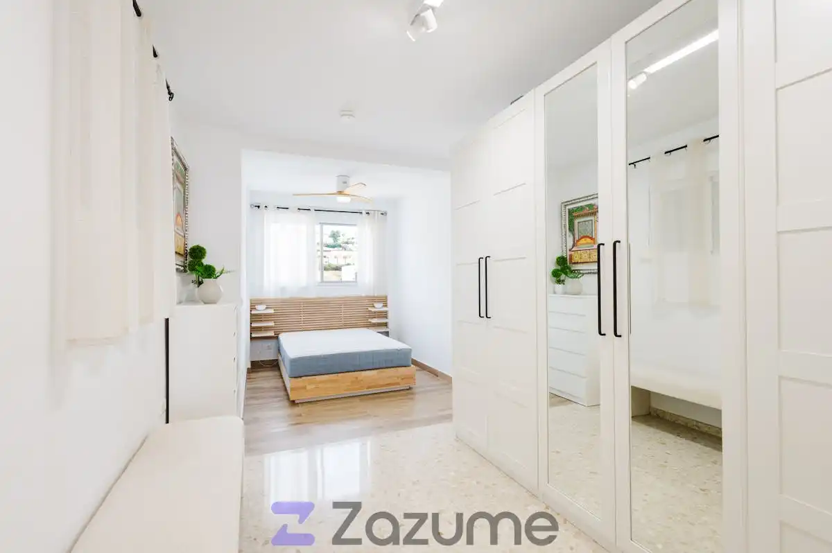 Habitación de Ático de alquiler en Vélez-Málaga con Aire acondicionado, Calefacción y Terraza