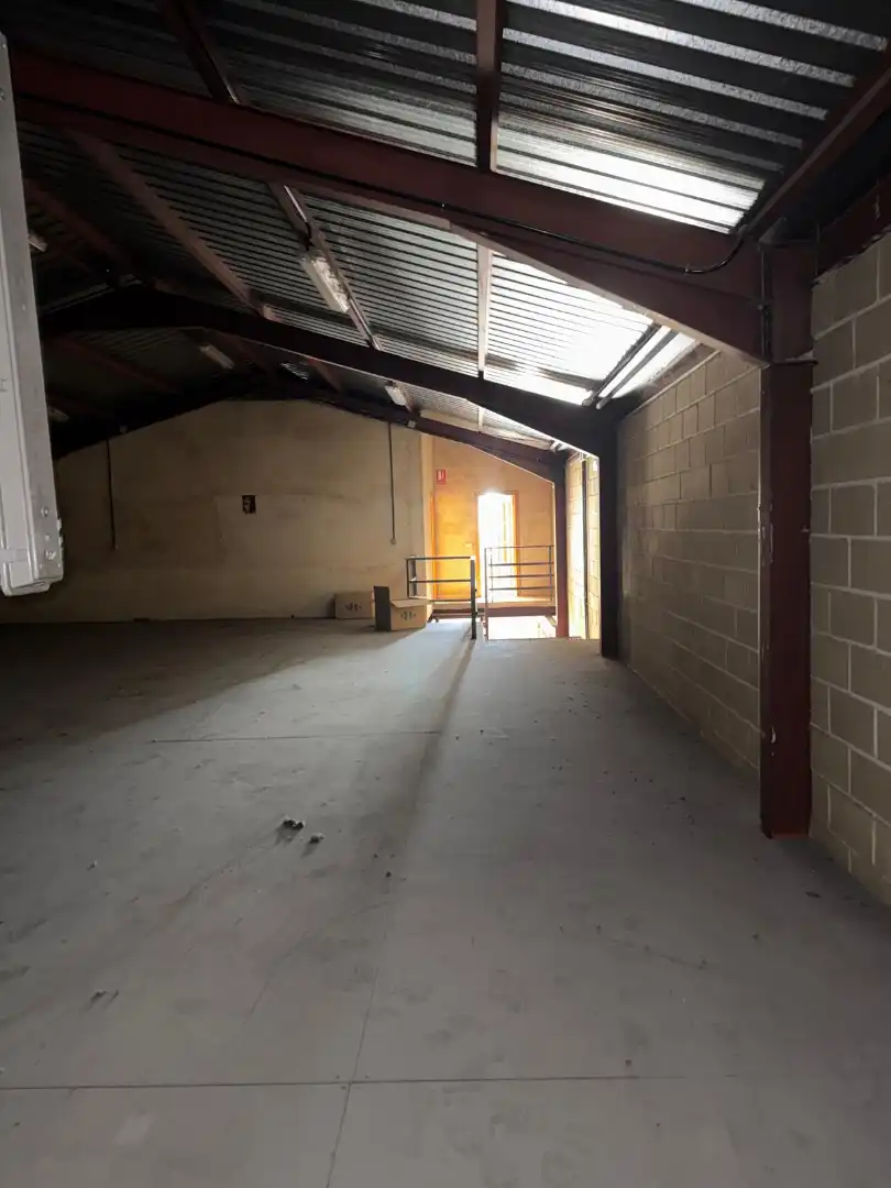 Nave industrial de alquiler en Becerril de la Sierra con Calefacción