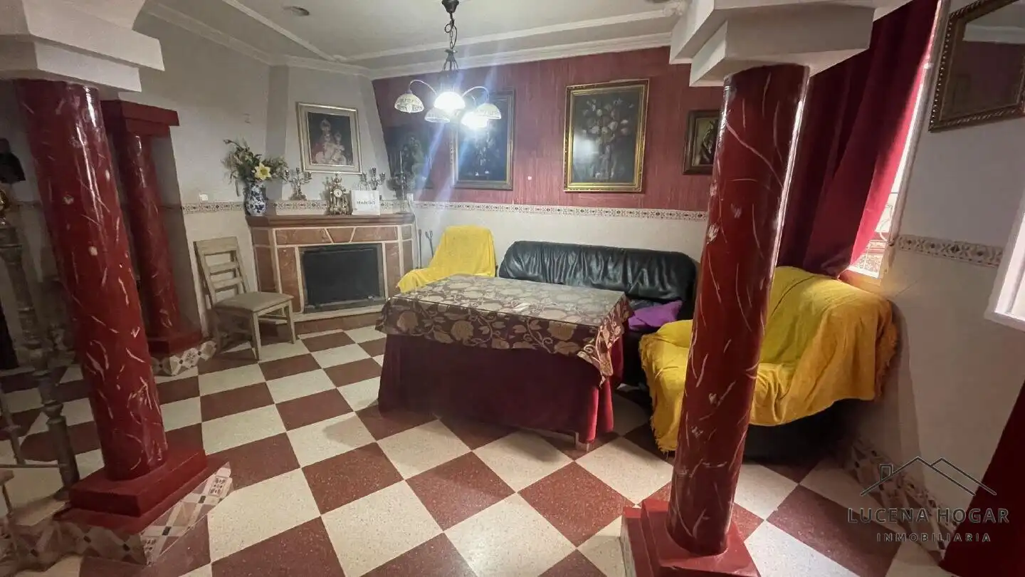House for sale in Poleares