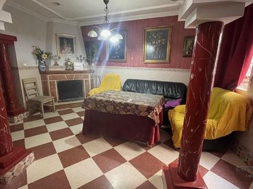 Maison à vendre à Poleares