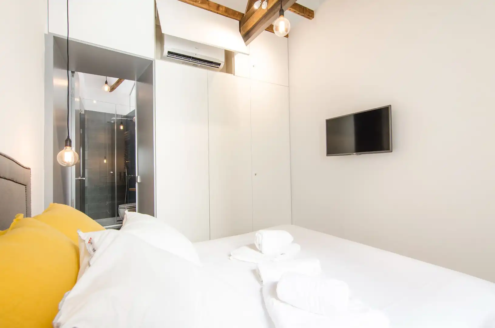 Habitación de Ático en venta en Madrid con Calefacción y Amueblado