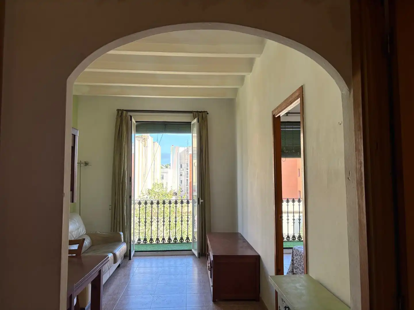 Habitación de Piso en venta en Barcelona con Amueblado, Lavadora y Microondas