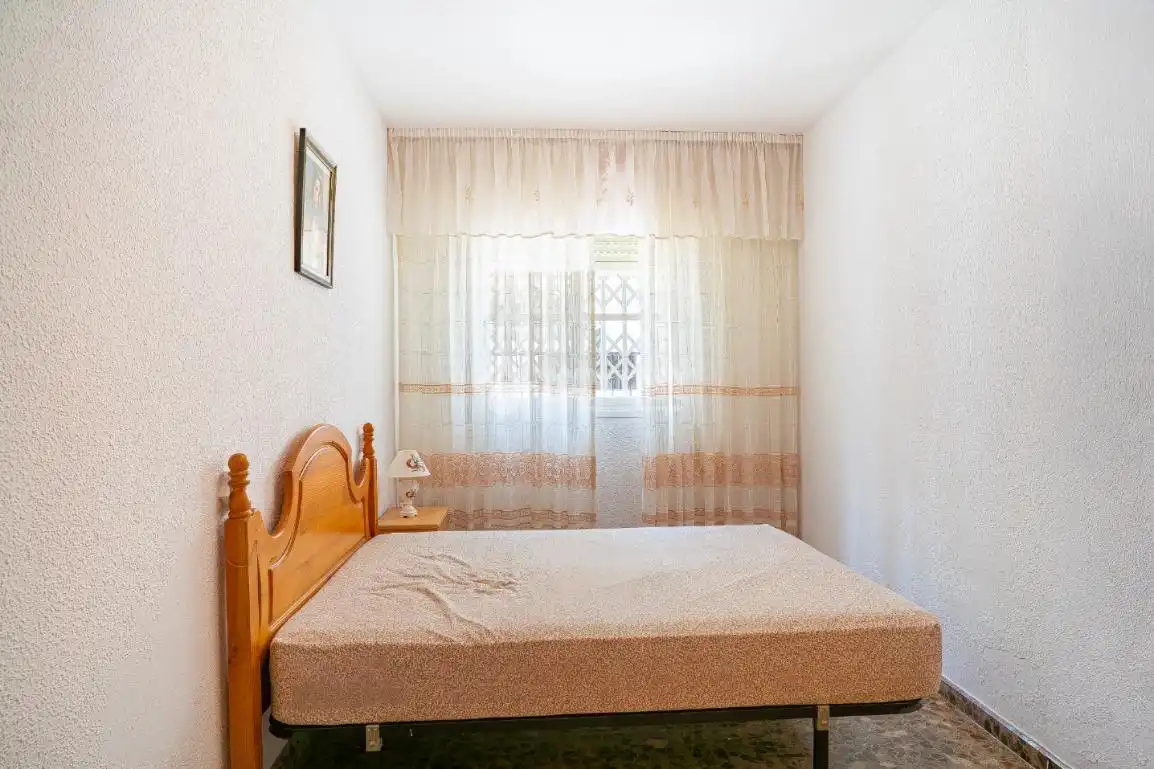 Bedroom of Flat for sale in Salobreña