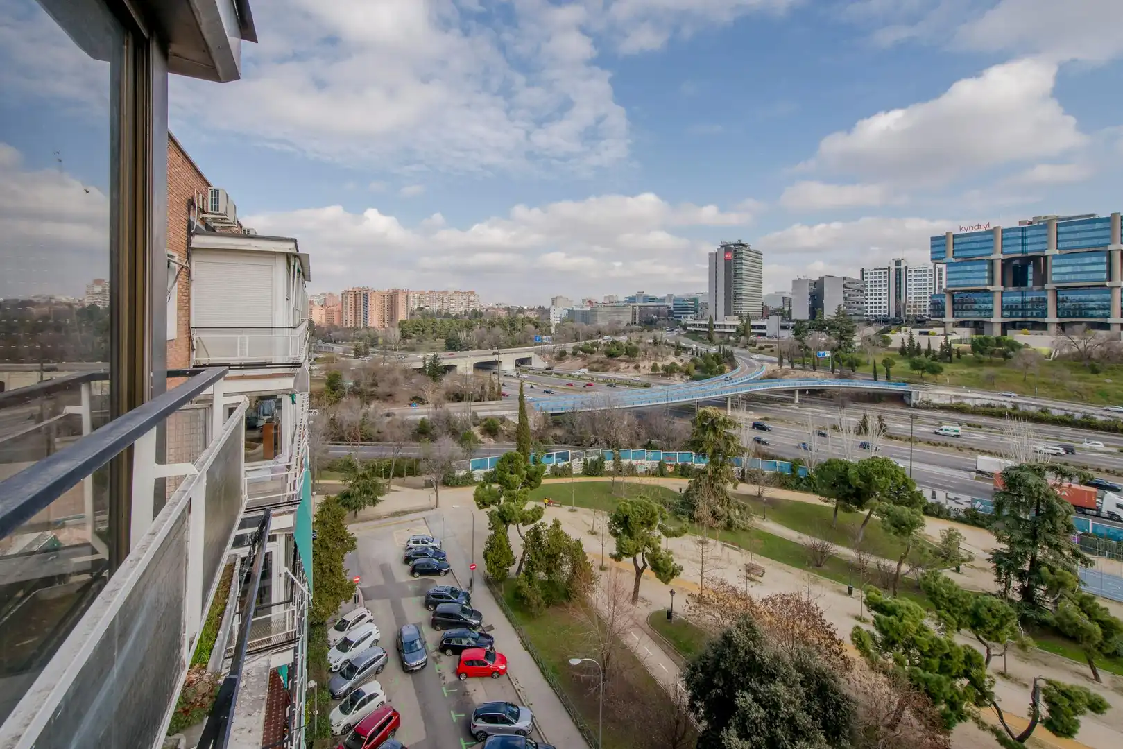 Exterior view of Flat for share in Madrid  with Air Conditioner, Heating and Washing machine