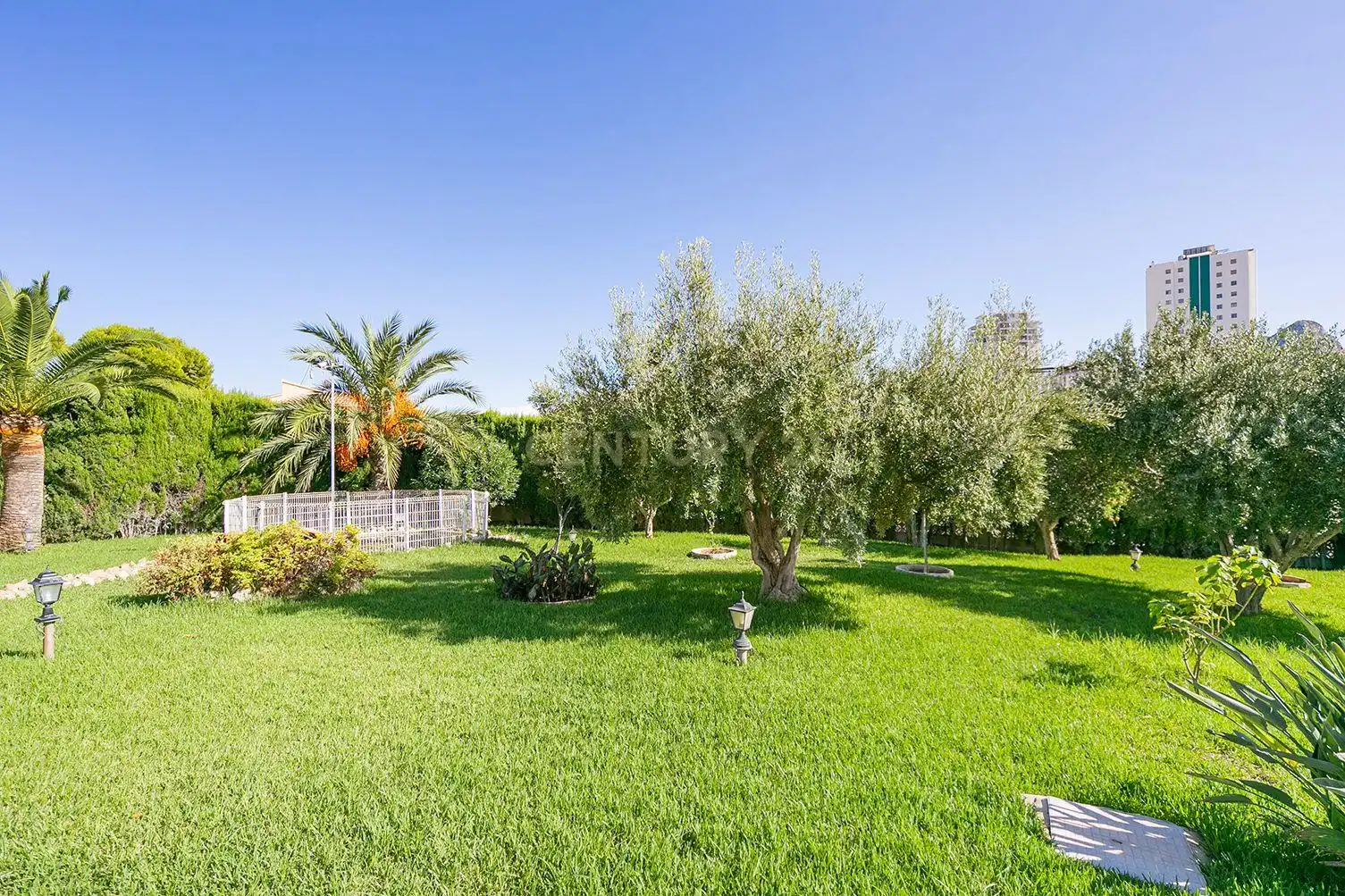 Casa con jardín en venta en La Caleta 2, imagen 9