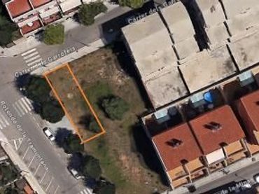 Terreni e lotti in vendita a Poble