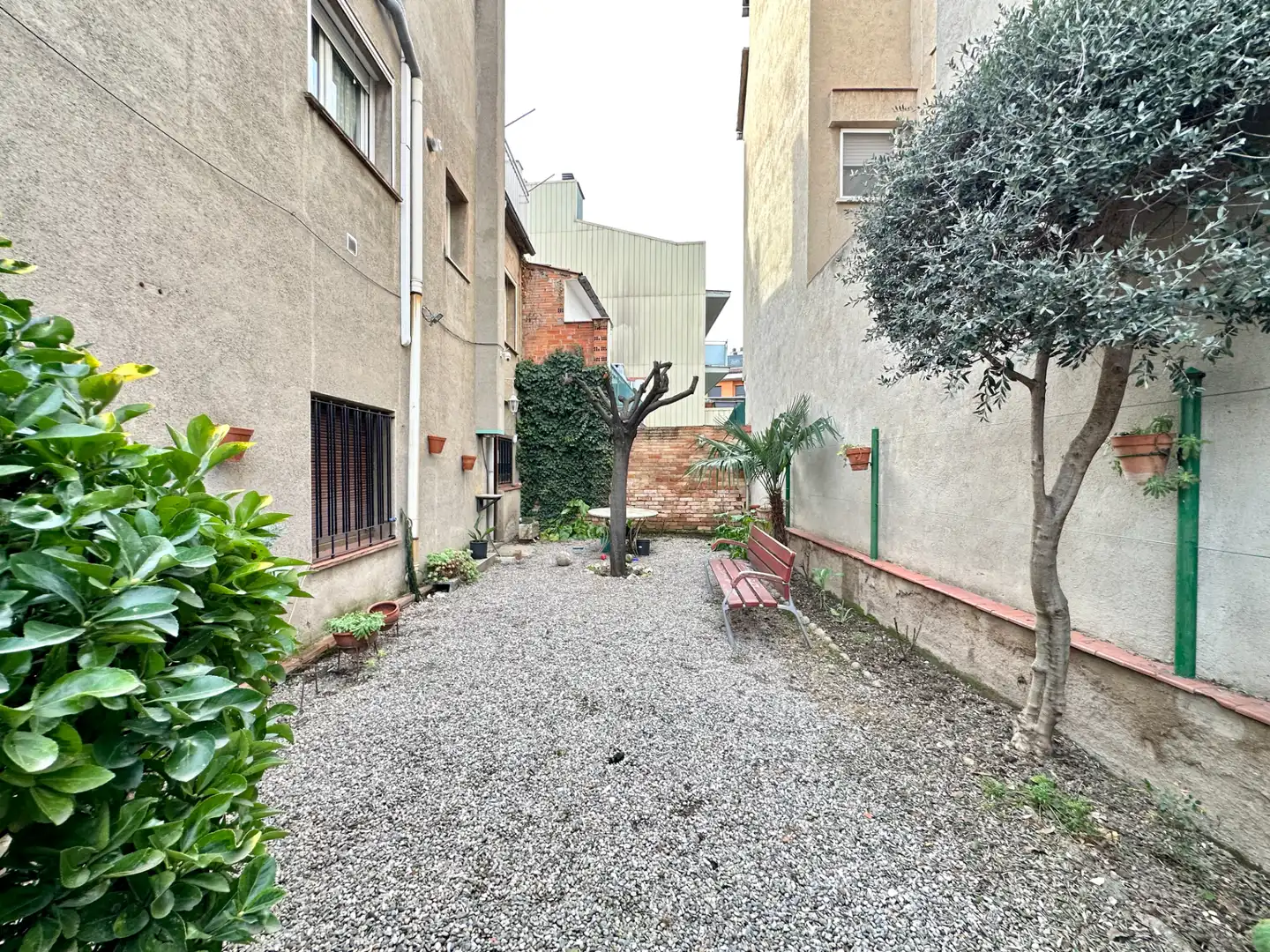 Jardín de Casa adosada en venta en Manlleu con Calefacción, Jardín privado y Trastero