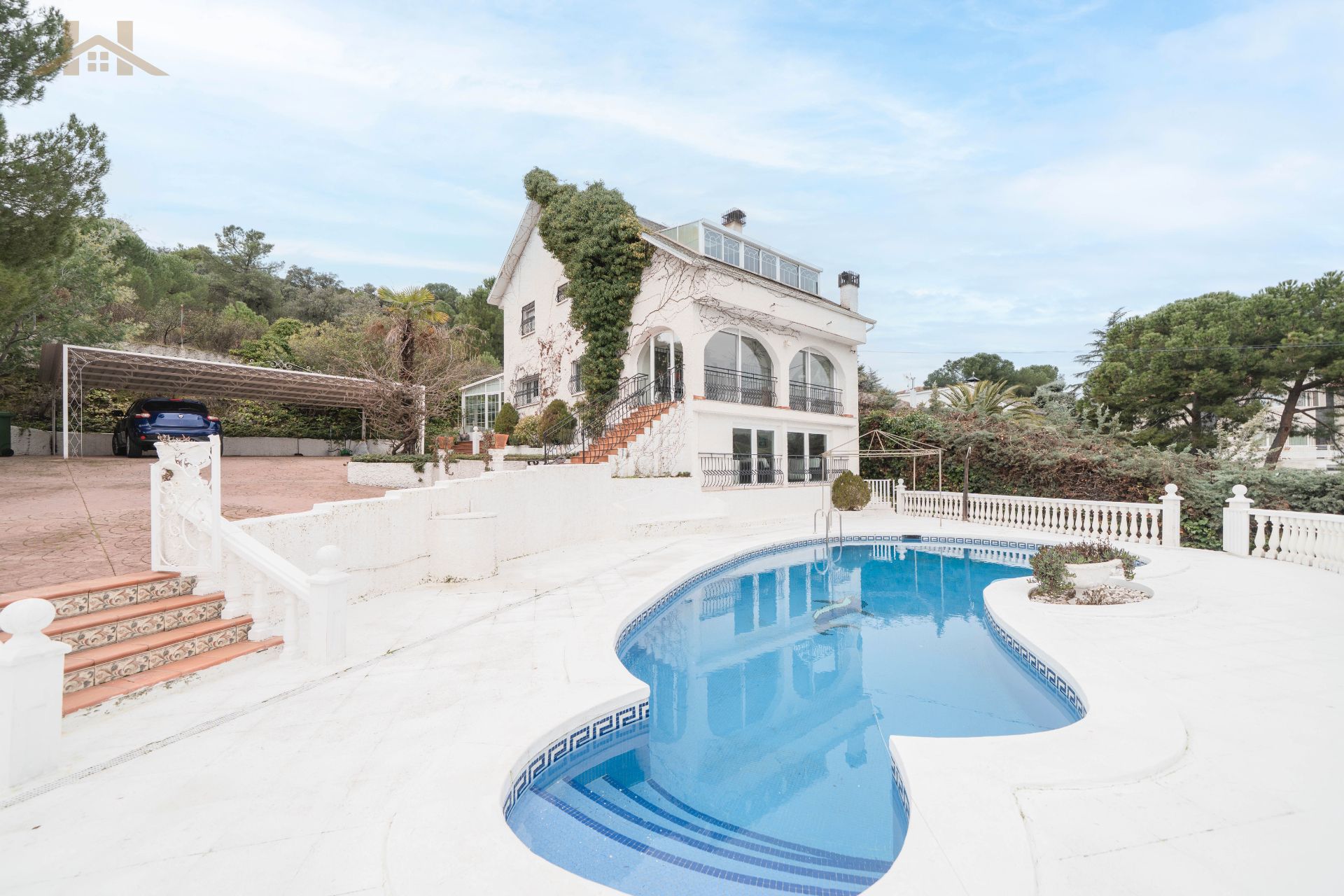 Swimming pool of House or chalet for sale in Valdemorillo  with Air Conditioner, Heating and Private garden