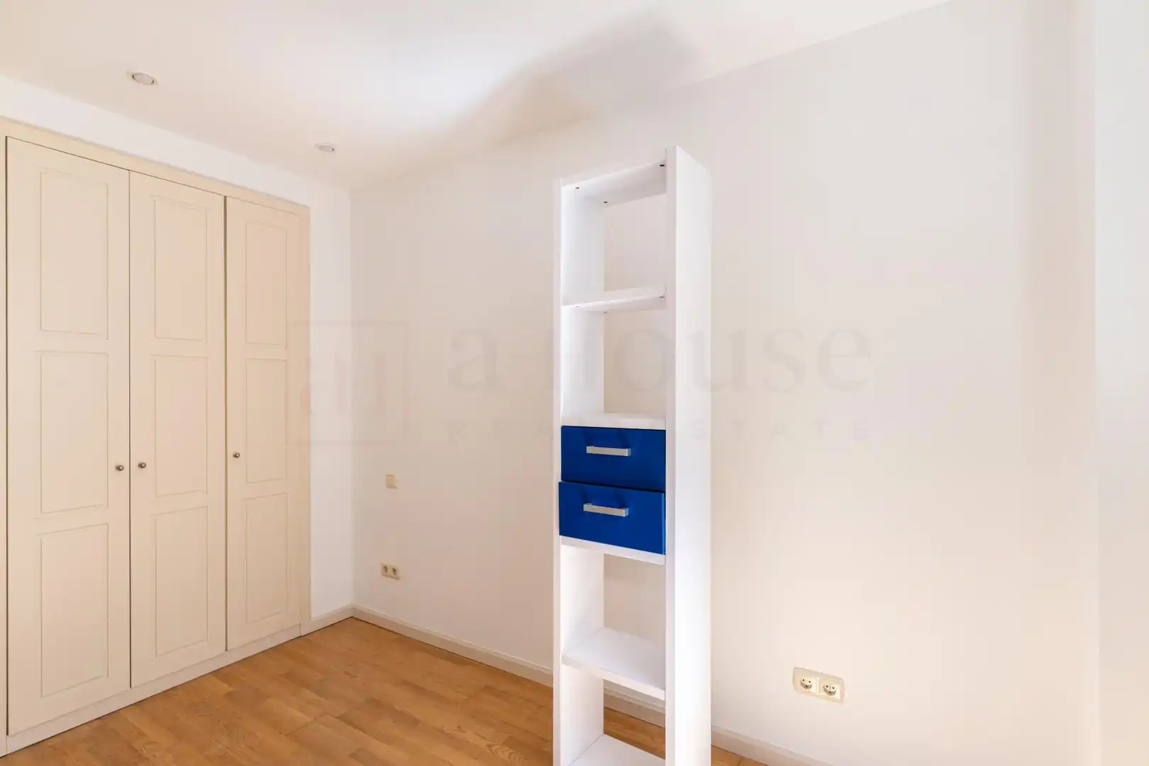 Schlafzimmer von Wohnung zum Verkauf in Madrid mit Klimaanlage, Heizung und Privatgarten