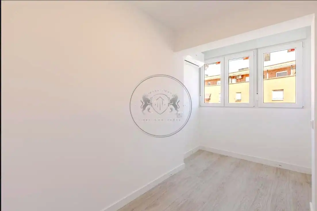 Bedroom of Flat for sale in Valdemoro  with Air Conditioner and Heating