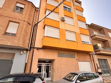Appartement compact à vendre à Calle Colón, Castalla, Spain 34