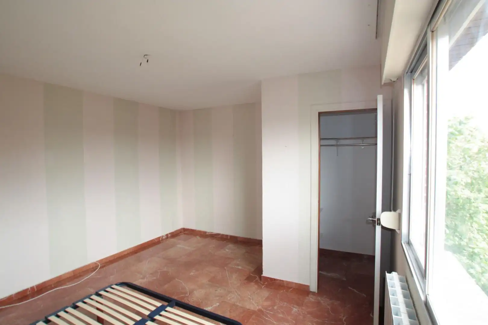 Habitación de Piso de alquiler en Granada con Aire acondicionado y Terraza