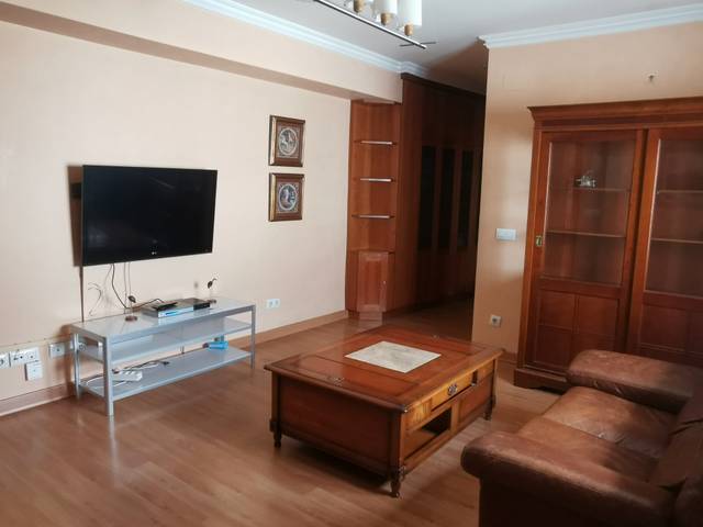 Piso en Alquiler en Calle de la Marquesa de Almarza en San Esteban - San Cristóbal