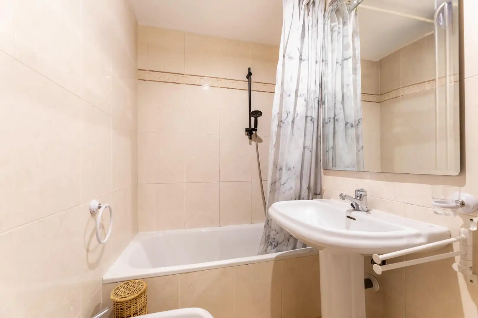 Baño de Piso en venta en Colmenar Viejo con Aire acondicionado, Calefacción y Parquet
