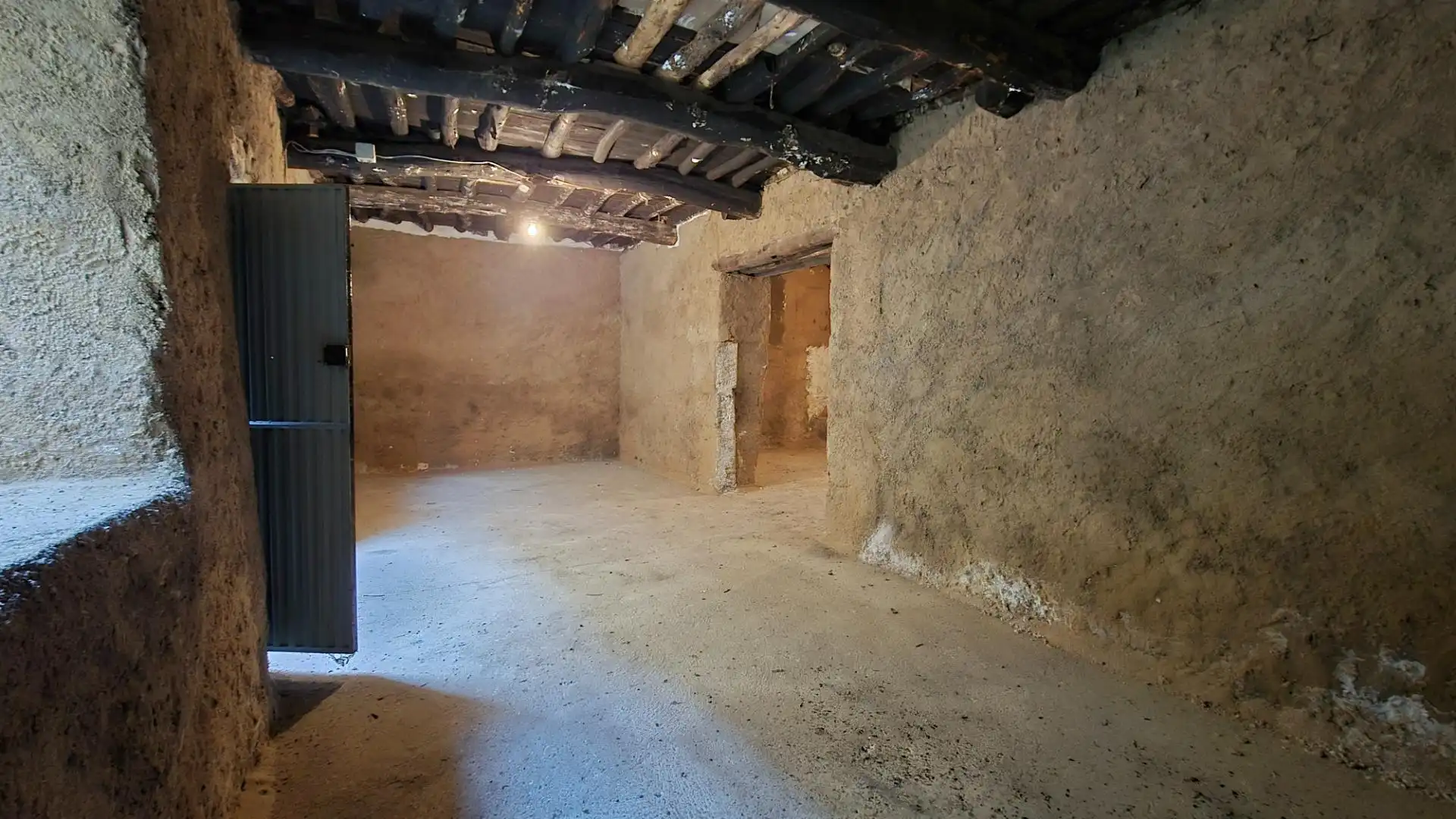 Houses for sale in San Esteban de la Sierra