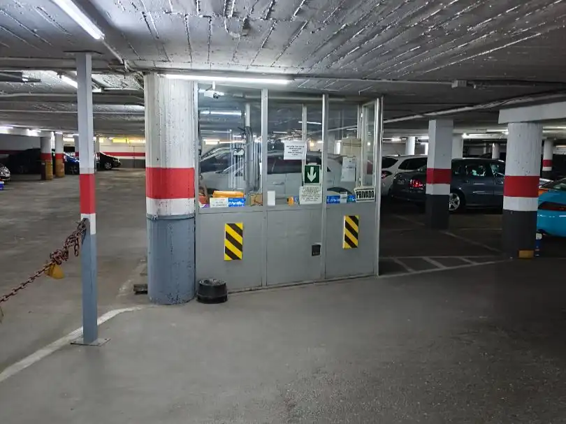 Parking de Garaje de alquiler en Zaragoza