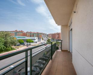 Terrassa de Pis de lloguer en Ávila Capital amb Calefacció, Traster i Piscina comunitària