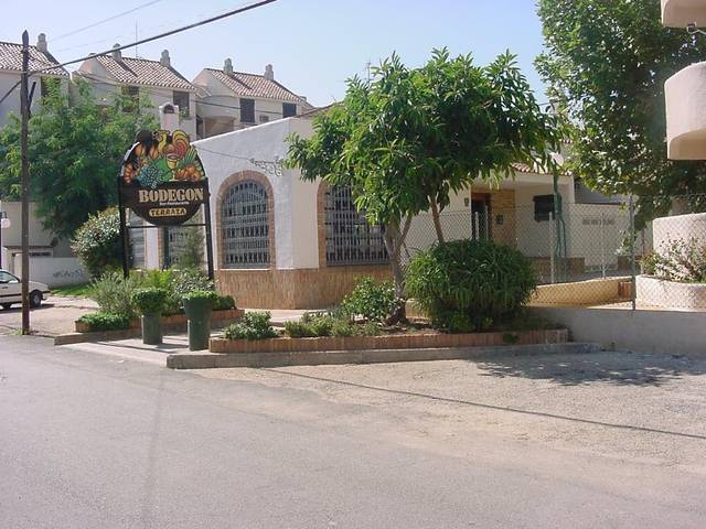 Local comercial en Venta en Les Bovetes - La Felicidad