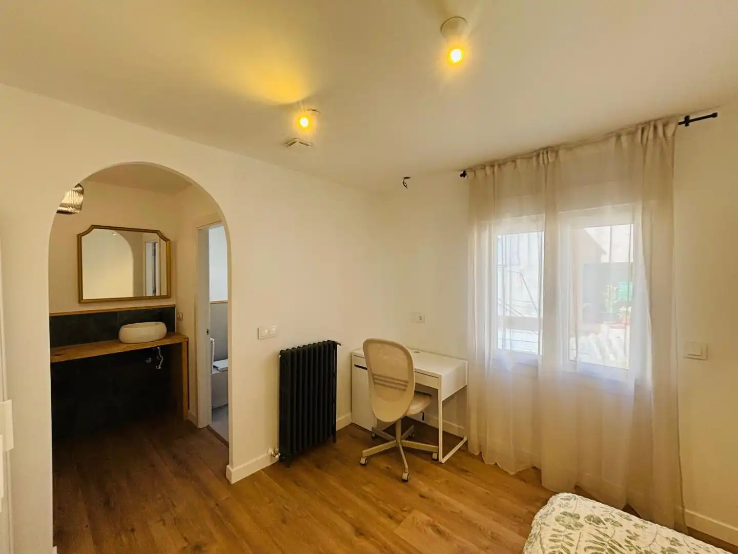 Habitación de Piso en venta en Segovia con Aire acondicionado, Calefacción y Jardín privado