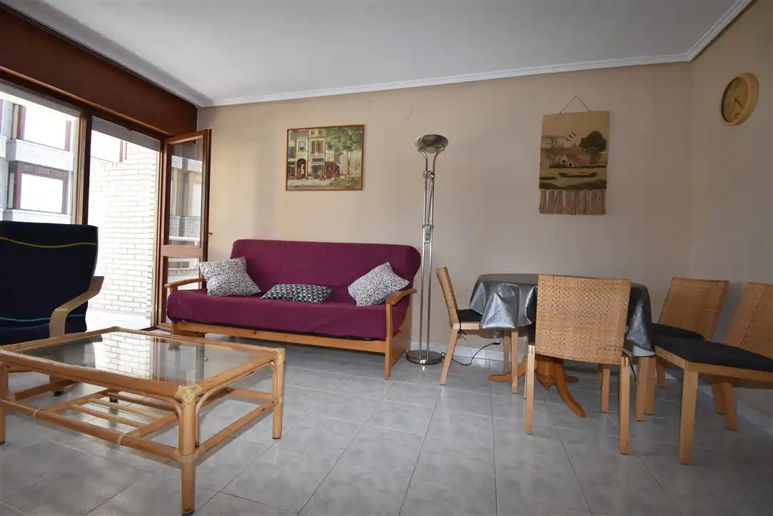 Wohnzimmer von Erdgeschoss zur Miete in Noja mit Terrasse, Möbliert und Gemeinschaftspool
