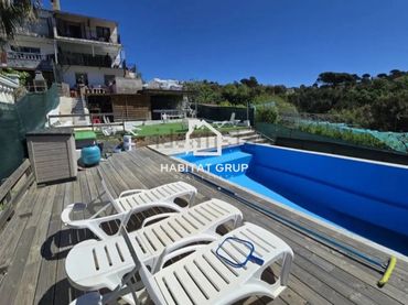 Maison avec piscine à vendre à Montbarbat