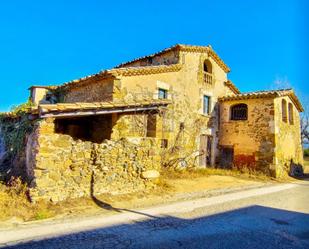 Vista exterior de Finca rústica en venda en Aiguaviva amb Jardí privat, Terrassa i Traster