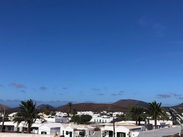 Residential land for sale in Yaiza pueblo