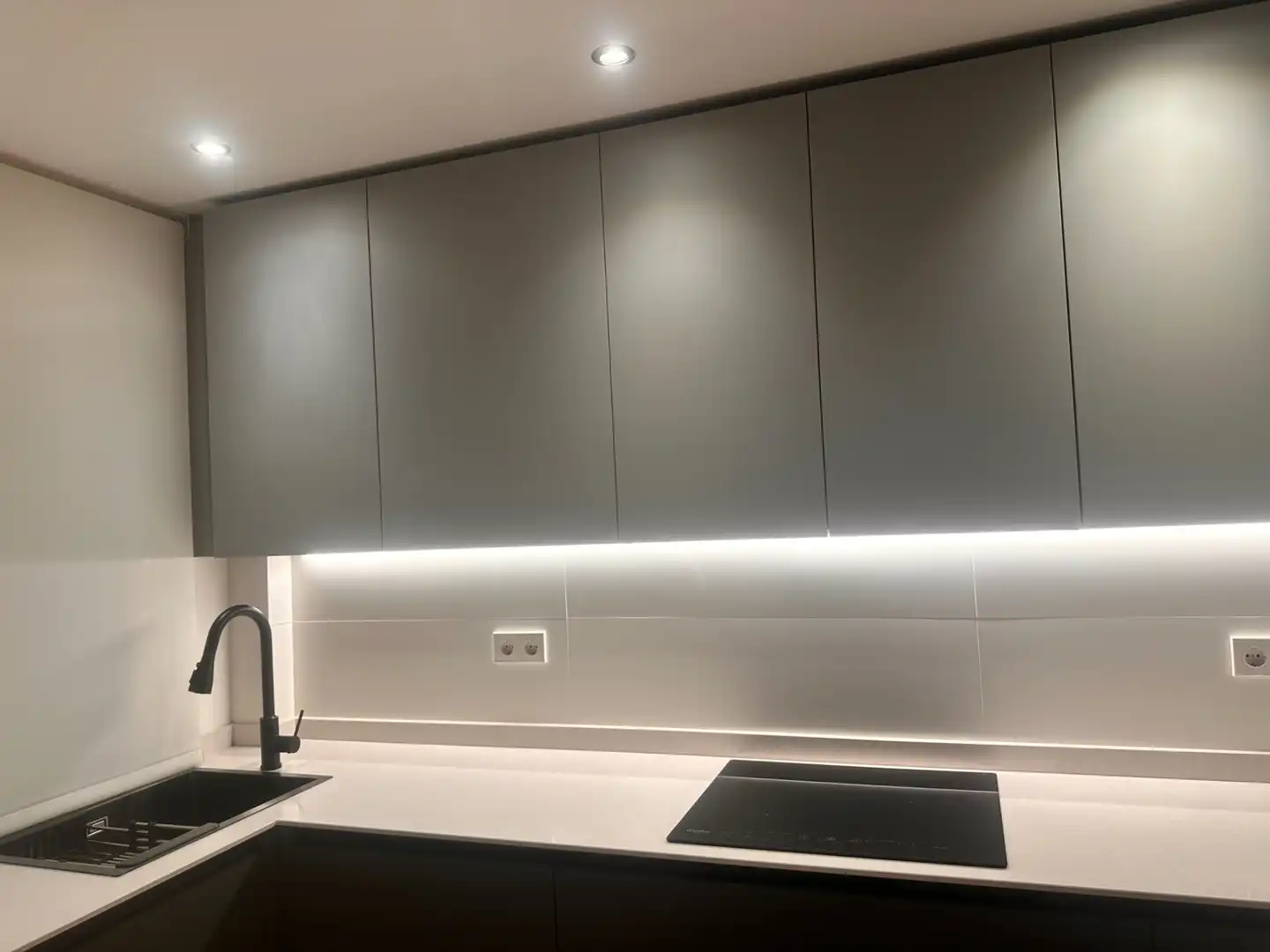 Piso con terraza en venta en Calle Nicolás Salmerón 7, imagen 33