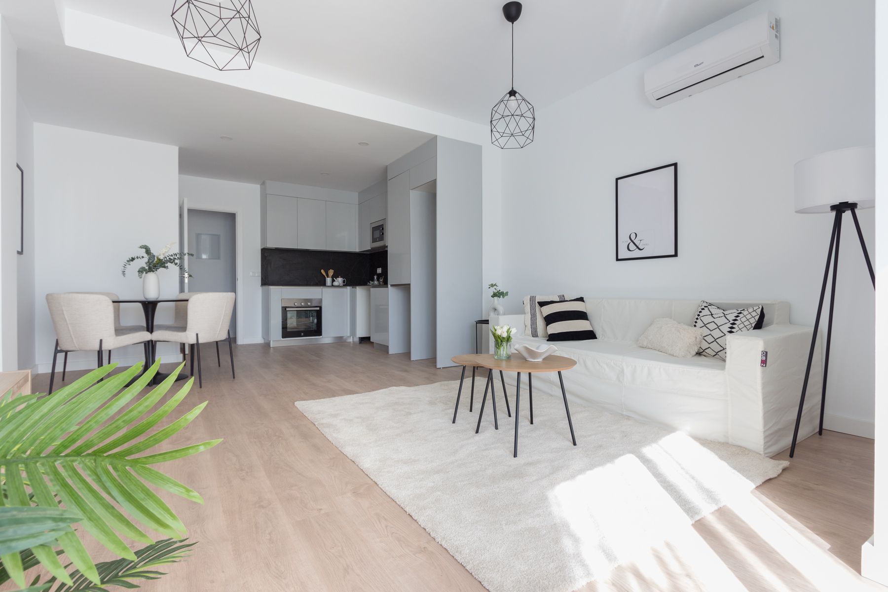 Sala d'estar de Pis en venda en  Sevilla Capital amb Terrassa