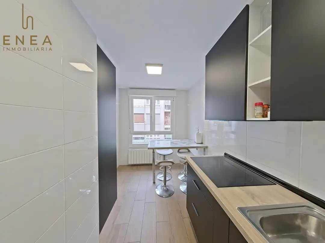 Küche von Wohnung zum Verkauf in Vitoria - Gasteiz mit Heizung, Terrasse und Abstellraum