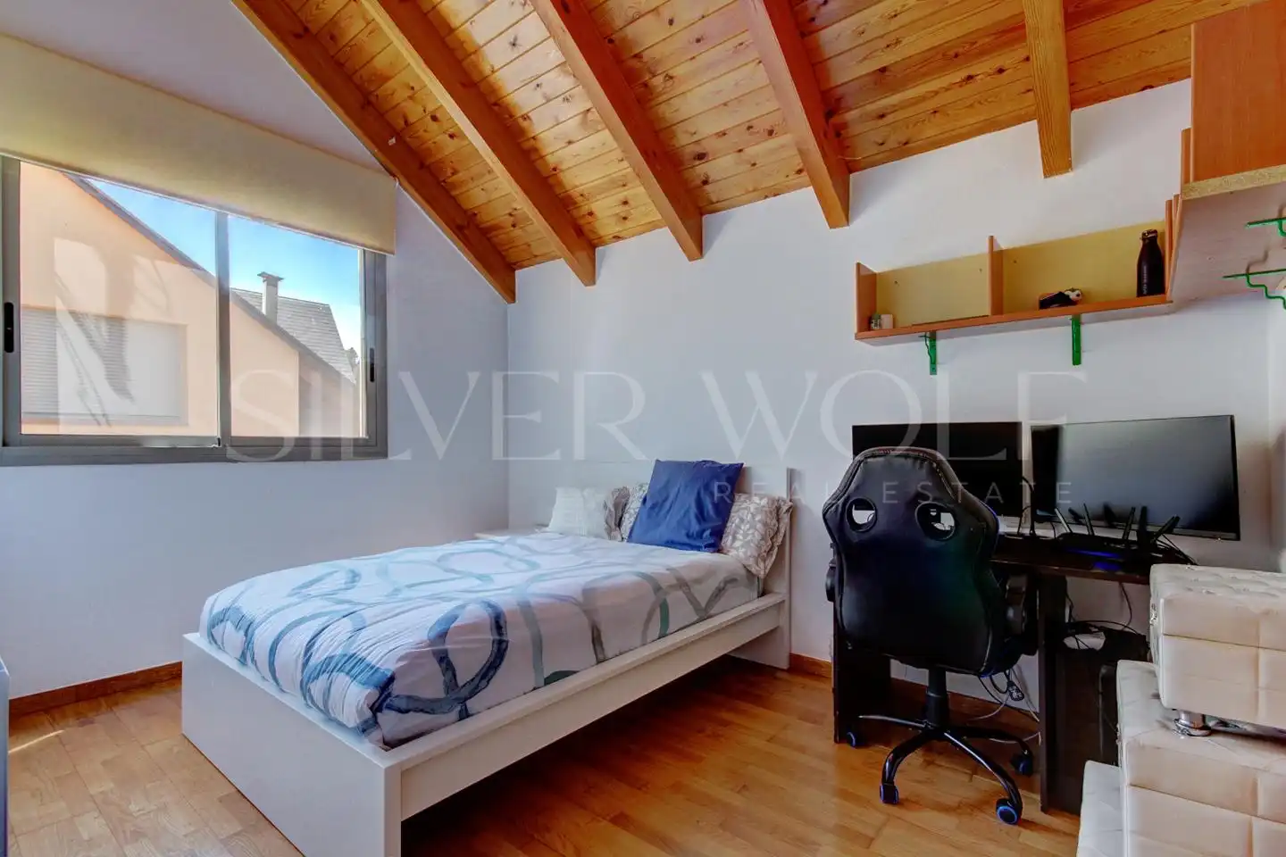 Habitación de Casa o chalet en venta en Vallirana con Aire acondicionado, Calefacción y Jardín privado