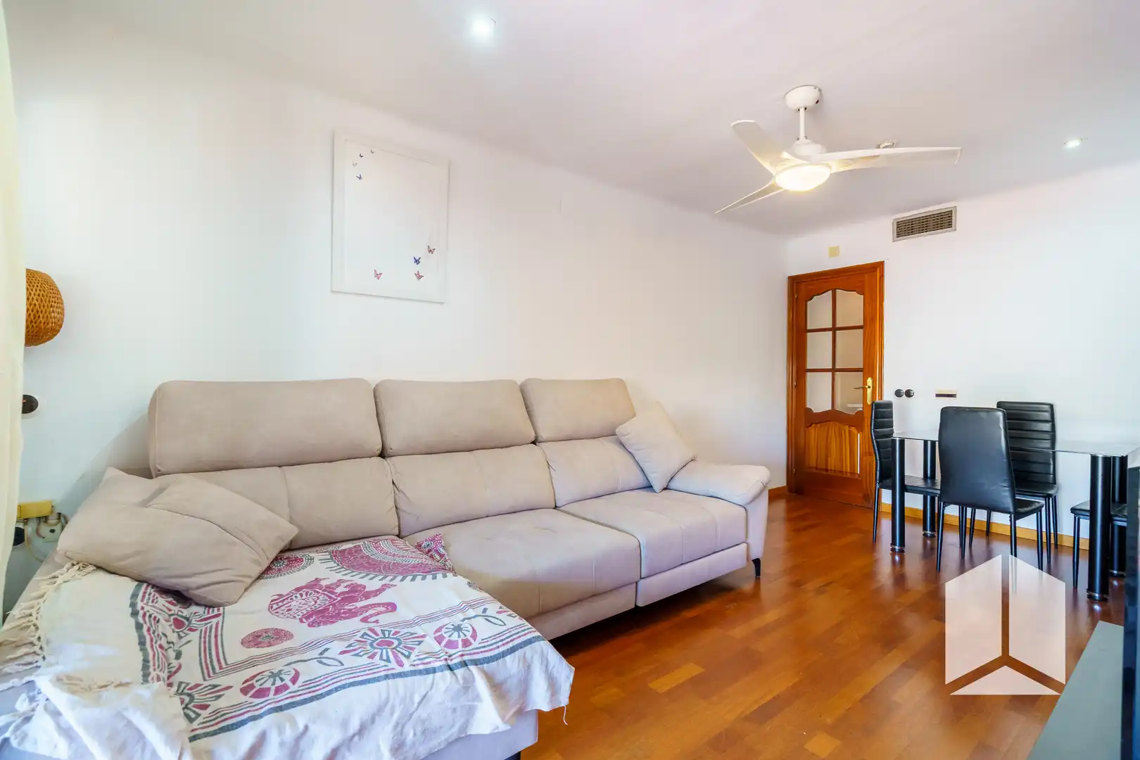 Sala d'estar de Pis en venda en Castelldefels amb Balcó