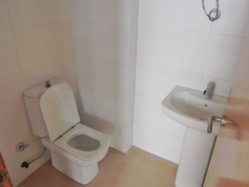 Bany de Local en venda en El Vendrell