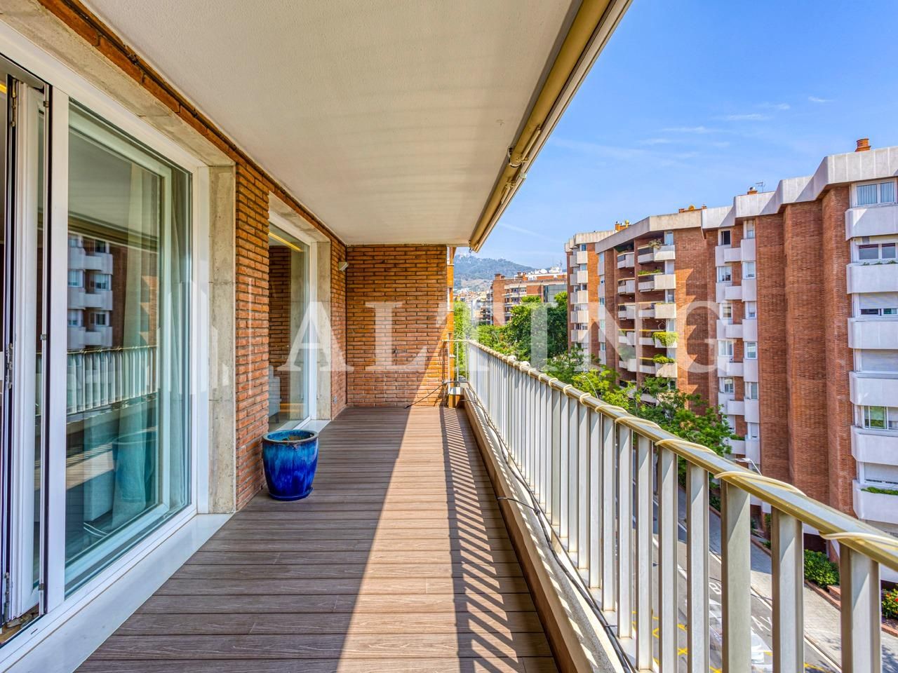 Vista exterior de Pis de lloguer en  Barcelona Capital amb Aire condicionat, Calefacció i Terrassa