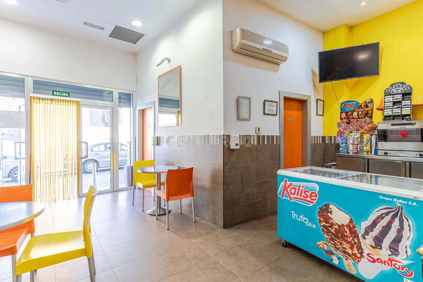 Local en venta en Las Gabias con Aire acondicionado y Alarma