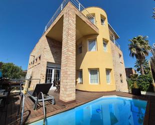 Exterior view of House or chalet for sale in  Zaragoza Capital  with Heating, Terrace and Storage room