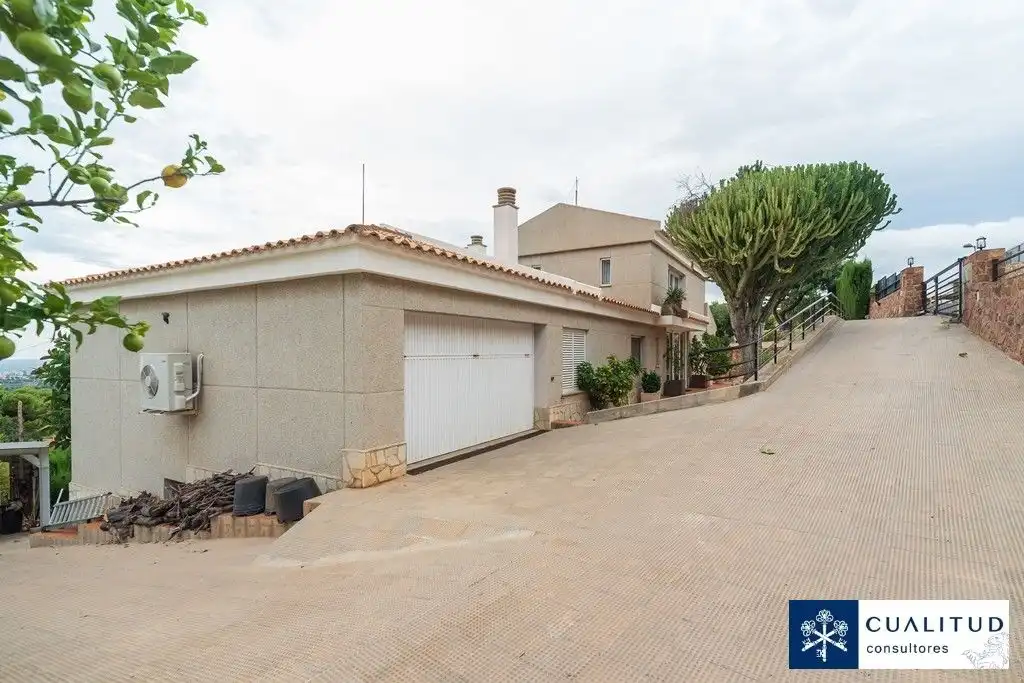 Vista exterior de Casa o xalet en venda en Benicasim / Benicàssim