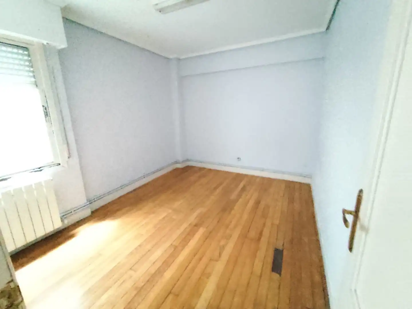 Habitación de Piso en venta en Erandio con Calefacción, Terraza y Trastero