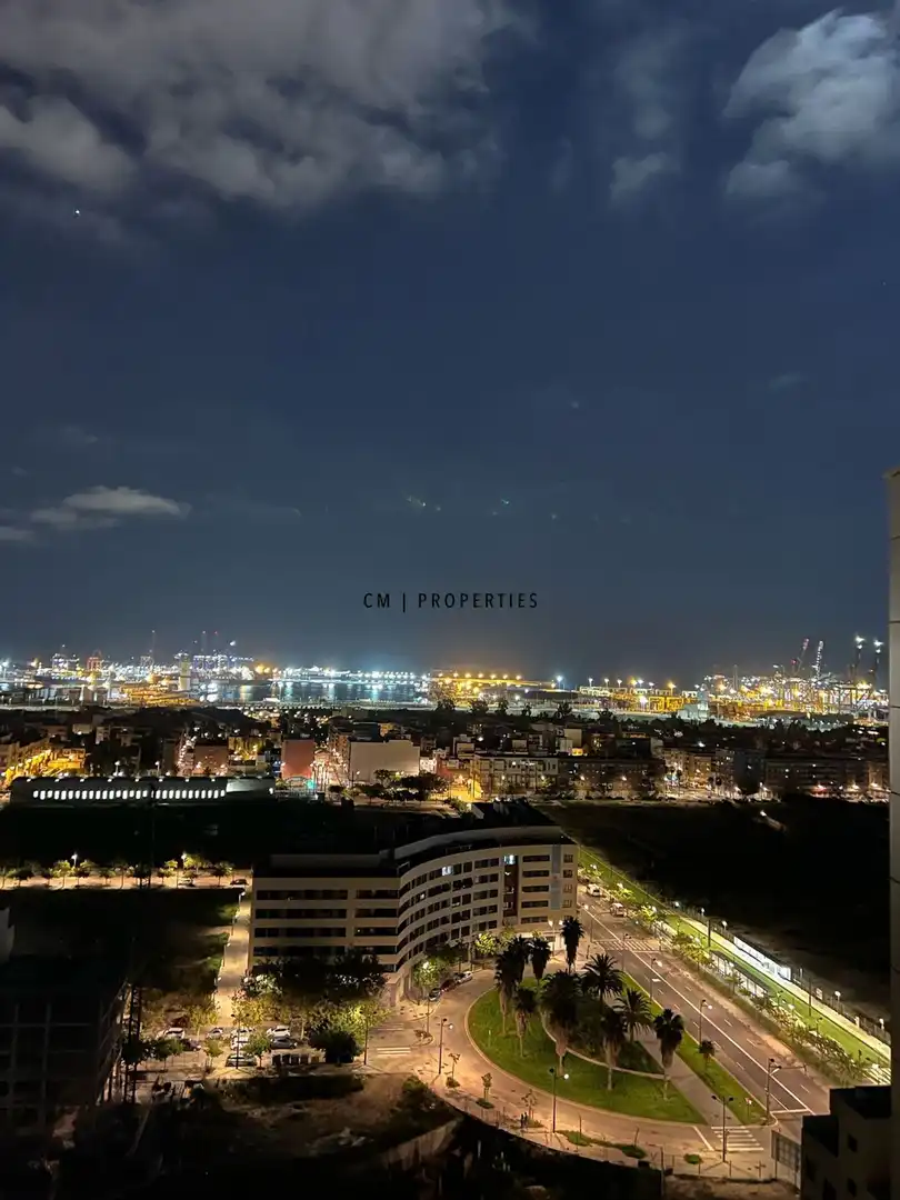 Vista exterior de Piso de alquiler en Valencia con Aire acondicionado, Calefacción y Parquet