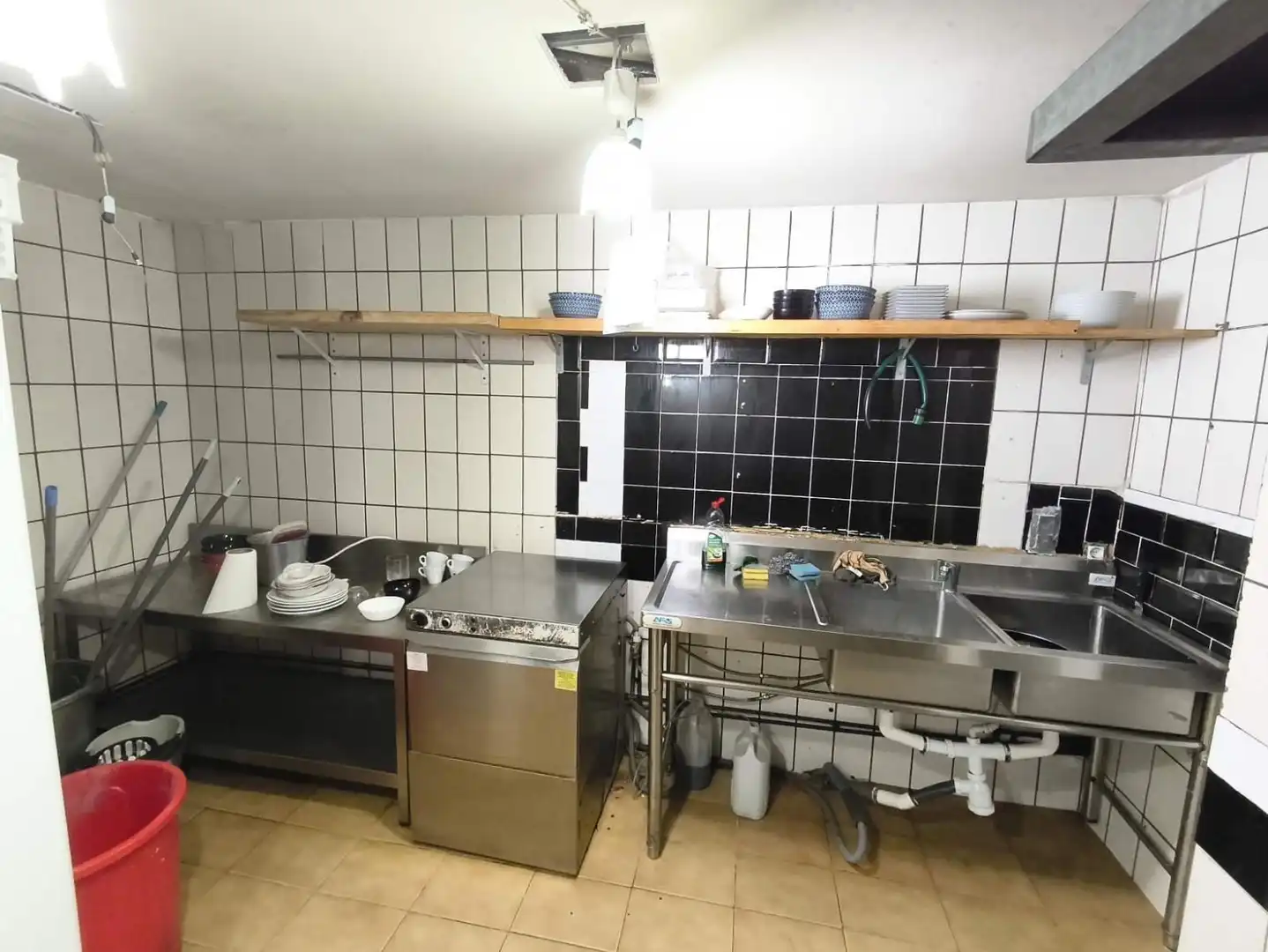 Business premises for transfer in Sants - Montjuïc, imagen 19